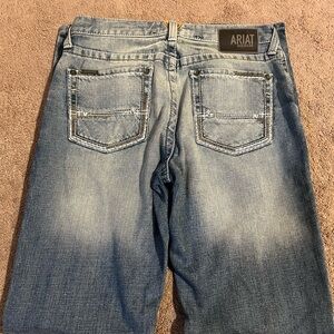 EUC Ariat M2 Jeans Men’s Size 32x36 Blue Denim Relaxed Boot Cut Western Cowboy